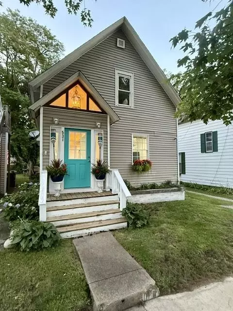 531 Winchester Ave, St. Joseph, MI 49085