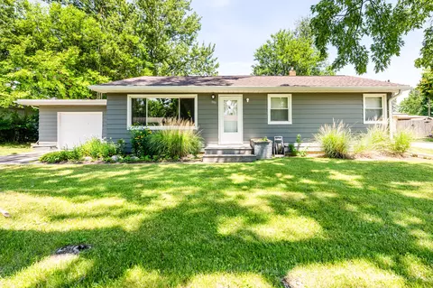 1111 Wedgewood Rd, St. Joseph, MI 49085