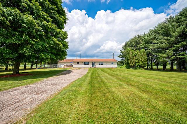 28644 Elm St, Silver Creek, MI 49047
