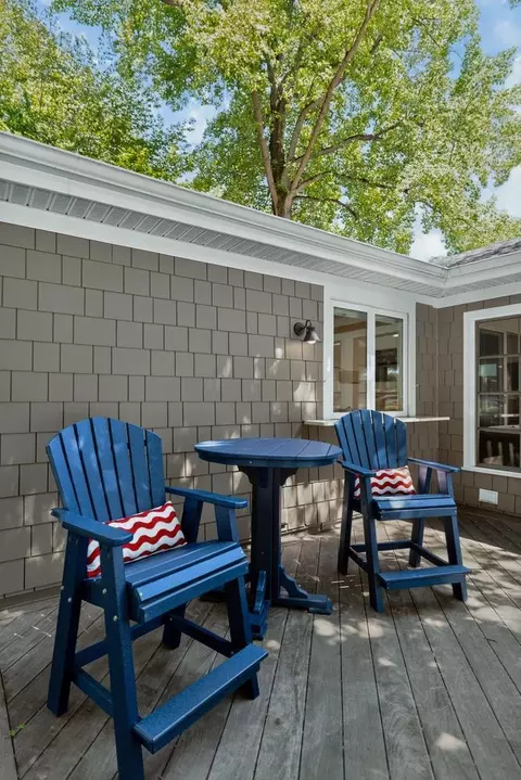 Exterior - 61626 Lagoon Dr, Penn, MI 49031 photo 10 of 14