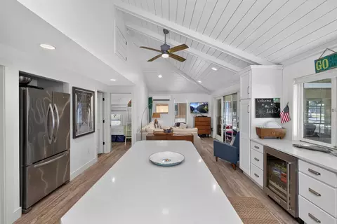 Kitchen - 61626 Lagoon Dr, Penn, MI 49031 photo 1 of 6