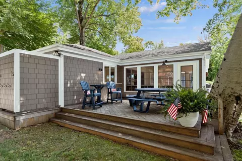 Exterior - 61626 Lagoon Dr, Penn, MI 49031 photo 9 of 14