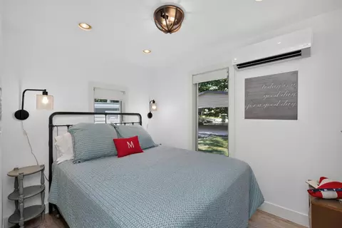 Bedroom - 61626 Lagoon Dr, Penn, MI 49031 photo 1 of 2