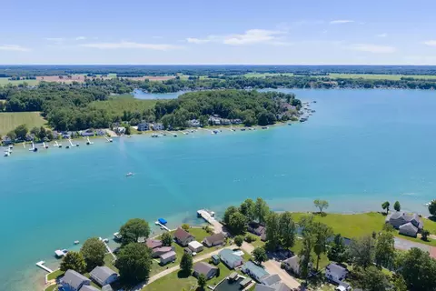 View/Area - 61626 Lagoon Dr, Penn, MI 49031 photo 5 of 5