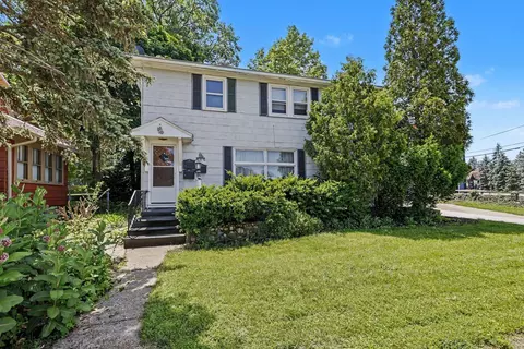 400 La Salle Ave, St. Joseph, MI 49085