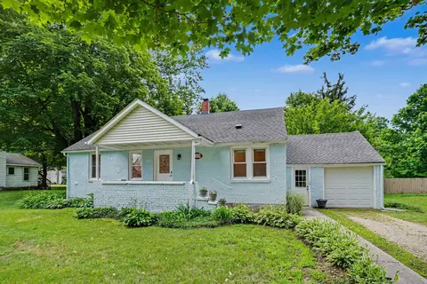 Exterior - 220 E James St, Lawrence, MI 49064 photo 2 of 5