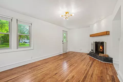 Living - 220 E James St, Lawrence, MI 49064 photo 2 of 2