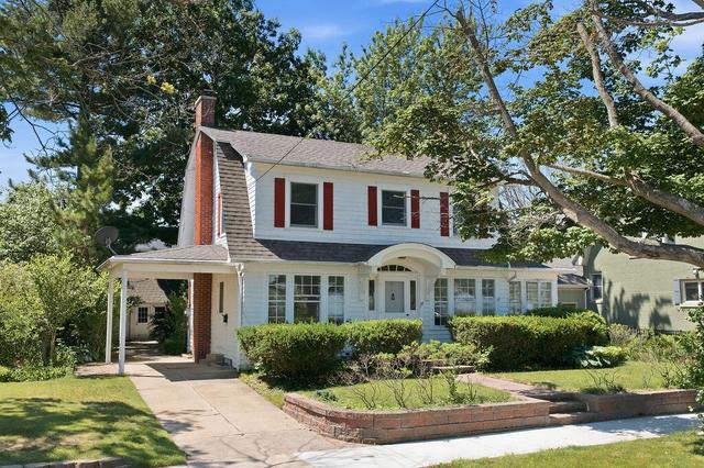 78 Van Buren St, South Haven, MI 49090