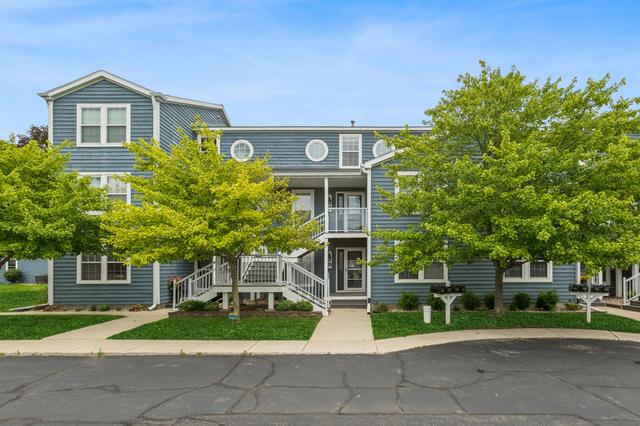 2329 S Pointe Way, St. Joseph, MI 49085