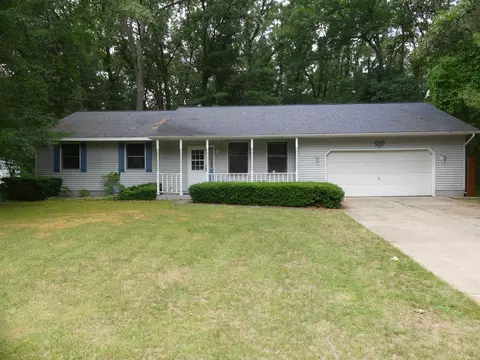 2157 Deerwood Dr, Muskegon, MI 49457