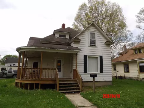 610 Pine St, Three Rivers, MI 49093