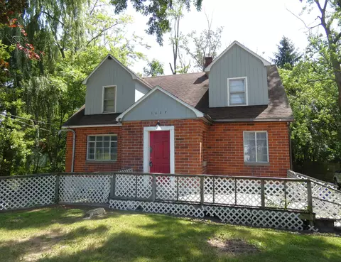 1627 Ogden Ave, Benton, MI 49022