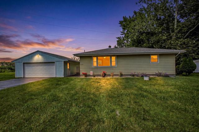 2015 Gaines Dr, Benton, MI 49022