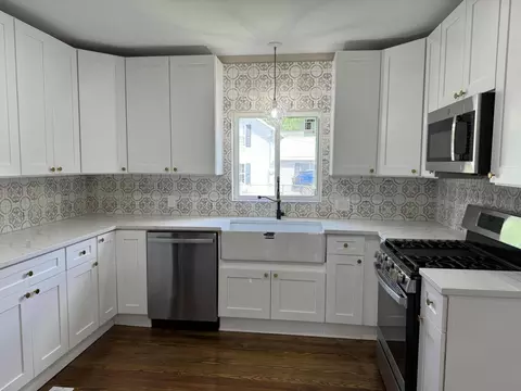 401 Berrien St, Buchanan, MI 49107 photo 9