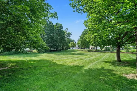 Exterior - 380 Centreville Rd, Constantine, MI 49042 photo 11 of 12