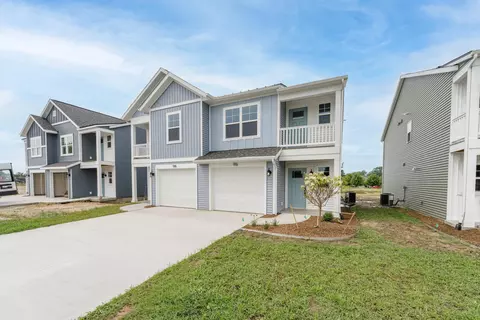 916 Indiana Ave UNIT SOUTH, South Haven, MI 49090