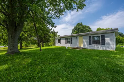 8454 Eau Claire Rd, Berrien, MI 49102