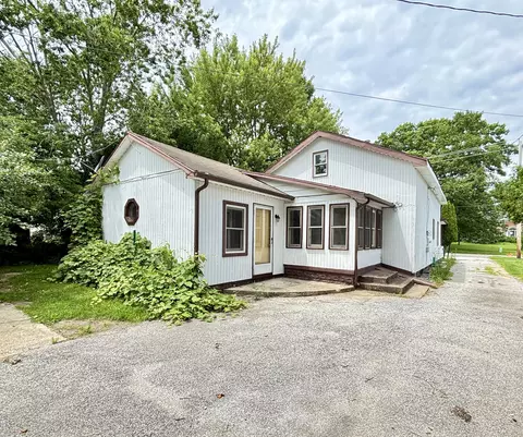 Other - 210 E Ash St, Three Oaks, MI 49128 photo 9 of 11