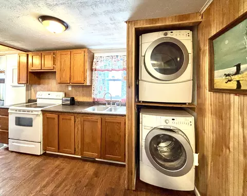 Other - 210 E Ash St, Three Oaks, MI 49128 photo 10 of 11