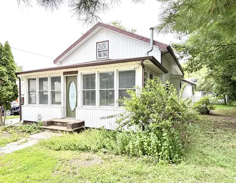 Other - 210 E Ash St, Three Oaks, MI 49128 photo 2 of 11