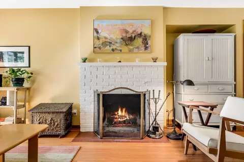 Living - 5515 Kaiser Rd, Chikaming, MI 49125 photo 3 of 5