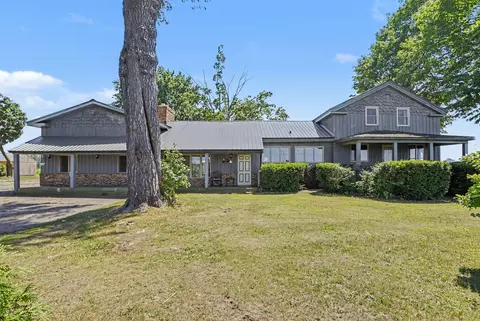 59379 Territorial Rd, Keeler, MI 49045