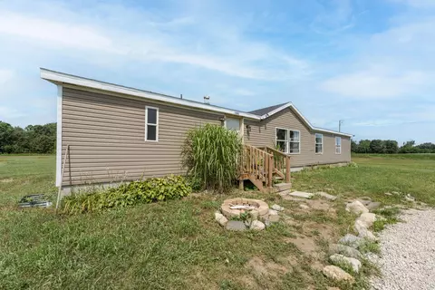 1092 61st St, Casco, MI 49450