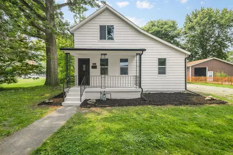 116 S State St, Niles, MI 49120
