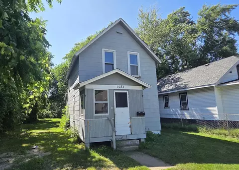 1084 Hurd Ave, Benton Harbor, MI 49022