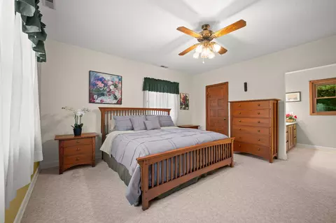 Bedroom - 500 Tuttle Rd, Baroda, MI 49101 photo 3 of 8