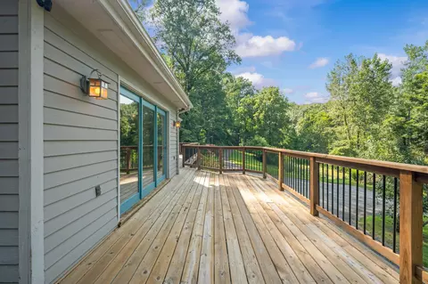 Exterior - 500 Tuttle Rd, Baroda, MI 49101 photo 5 of 19