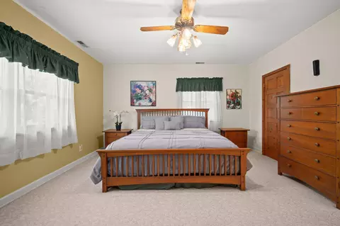 Bedroom - 500 Tuttle Rd, Baroda, MI 49101 photo 2 of 8