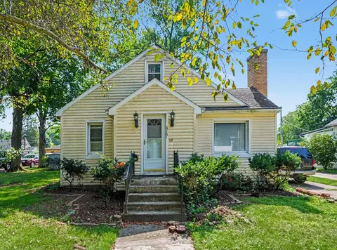 417 S Cass St, Berrien Springs, MI 49103