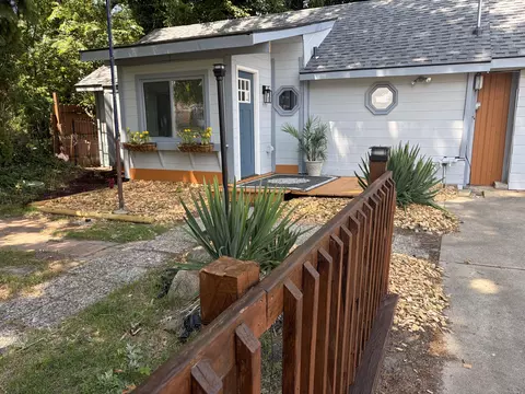 315 Kingsley Ave, St. Joseph, MI 49085