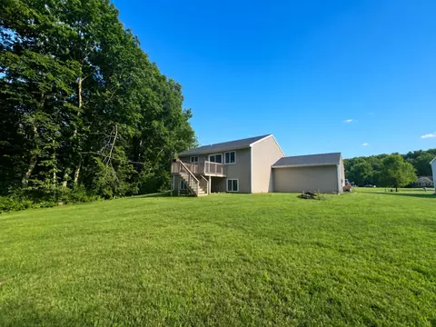 Exterior - 1493 Drew Dr, Niles, MI 49120 photo 3 of 4