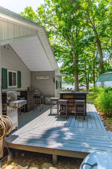 Exterior - 9728 Lakeview Dr, Jerome, MI 49249 photo 5 of 34