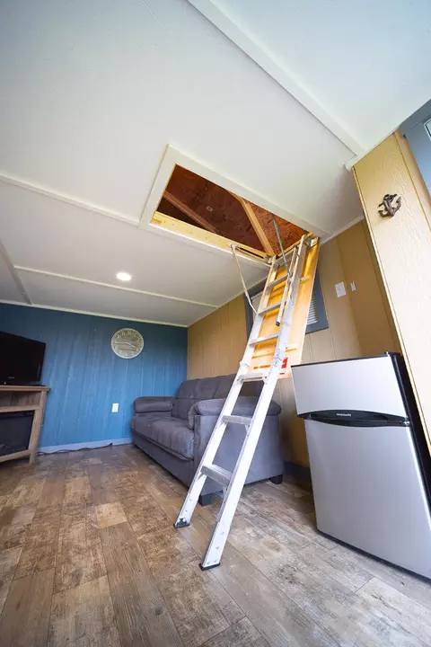 Living - 9728 Lakeview Dr, Jerome, MI 49249 photo 8 of 8