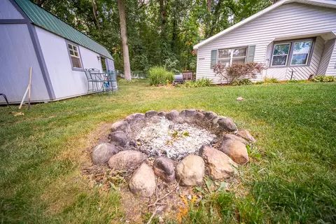 Exterior - 9728 Lakeview Dr, Jerome, MI 49249 photo 21 of 34