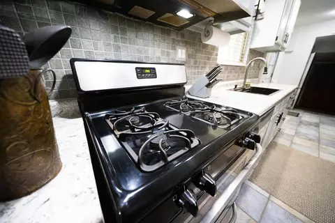 Kitchen - 9728 Lakeview Dr, Jerome, MI 49249 photo 4 of 8