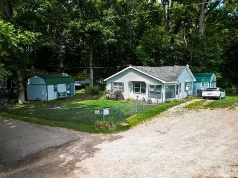 Exterior - 9728 Lakeview Dr, Jerome, MI 49249 photo 34 of 34
