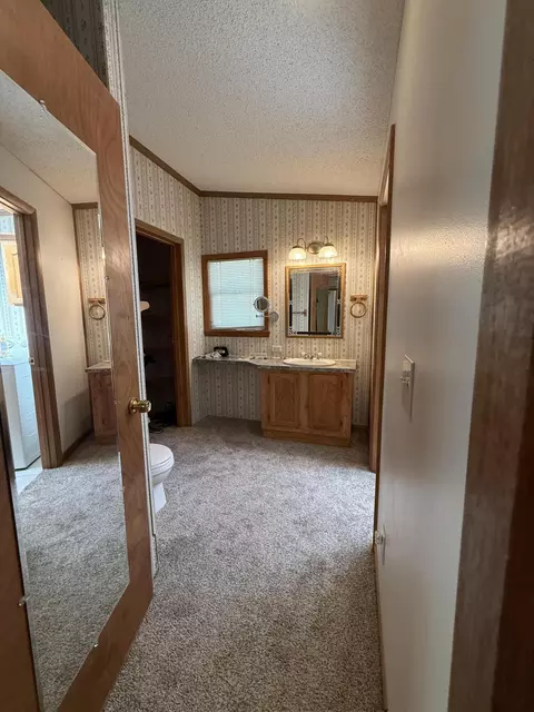 Bath - 8670 N Baldwin Rd, Rush, MI 48841 photo 1 of 6