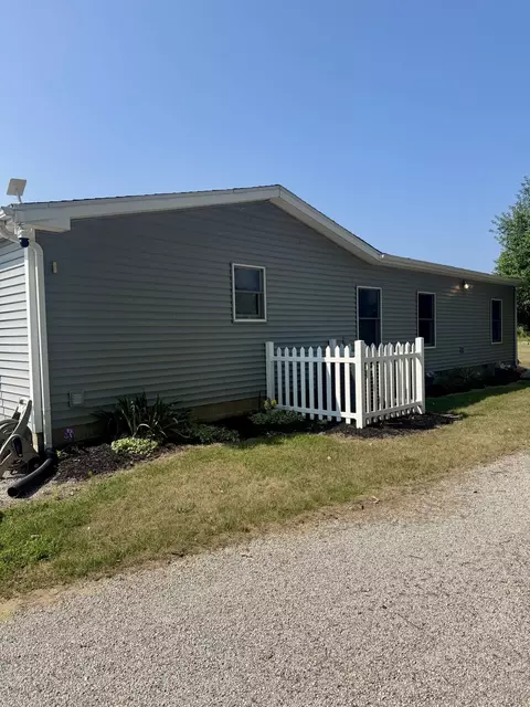 Exterior - 8670 N Baldwin Rd, Rush, MI 48841 photo 6 of 19