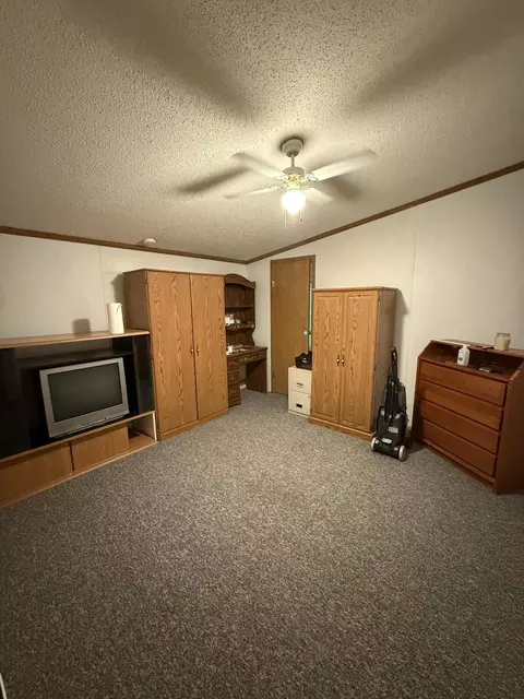 Bedroom - 8670 N Baldwin Rd, Rush, MI 48841 photo 6 of 6