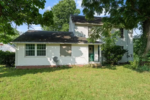 68201 Hess Rd, Ontwa, MI 49112