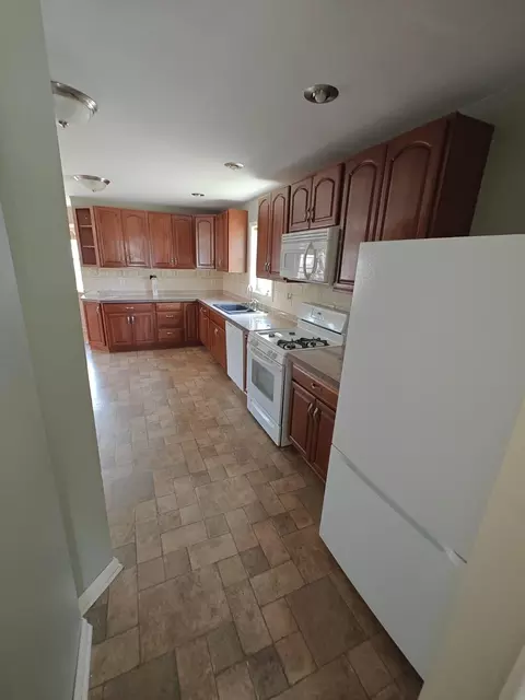 Kitchen - 22301 Forest Ave, Lagrange, MI 49031 photo 1 of 2