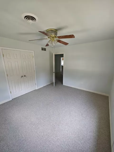 Bedroom - 22301 Forest Ave, Lagrange, MI 49031 photo 2 of 4