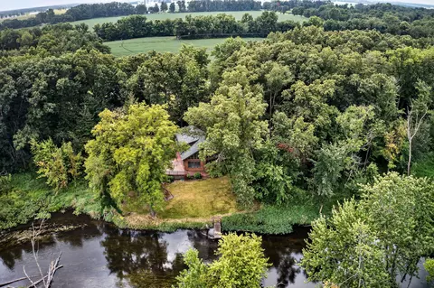 View/Area - 61519 Neaman Rd, Lockport, MI 49042 photo 6 of 12