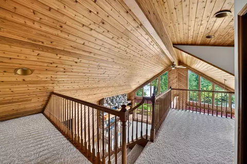 Entry Way - 61519 Neaman Rd, Lockport, MI 49042 photo 3 of 4