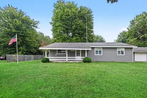 12909 60th St, Geneva, MI 49013