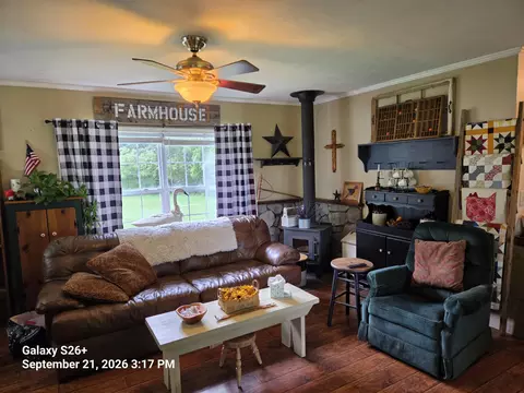 Living - 15995 Guyer St, Porter, MI 49130 photo 1 of 3